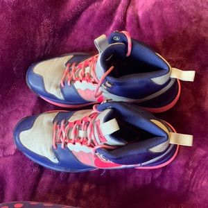 Nike Dual Fusion Hills Boots